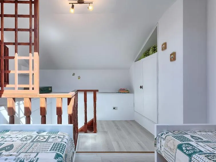 Апартаменты Apartman Sani Пула 0*,  Хорватия